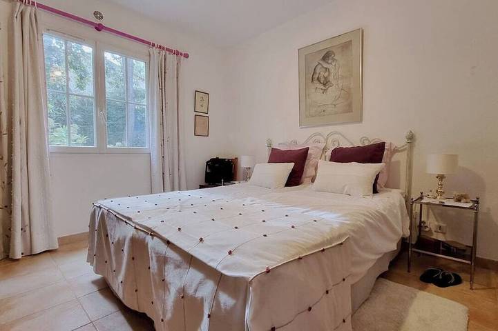 Location de vacances pour 8 personnes, avec jardin et terrasse, animaux acceptés à Le Tignet - 2