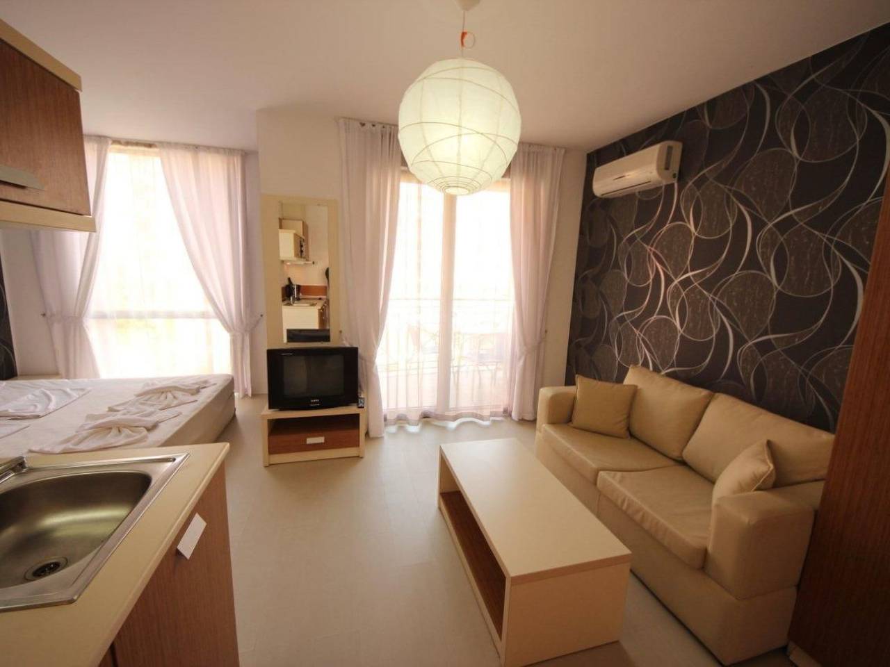 Ganze Wohnung, In Фрегата mit Pool in Sonnenstrand, Oblast Burgas