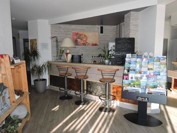 Hôtel pour 2 personnes, avec piscine et jardin, animaux acceptés à La Roche-sur-Foron - 2