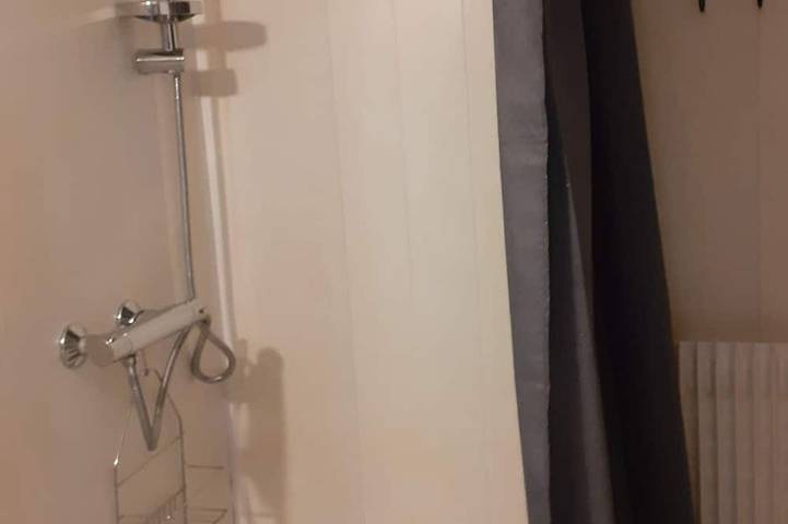 Location de vacances pour 2 personnes, avec terrasse à Saint-Aquilin-de-Pacy - 4