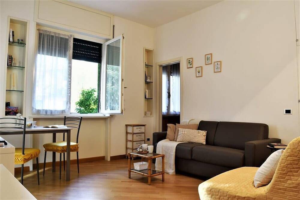 Apartamento inteiro, Martesana Studio Flat close to Mm2 Gioia in Milão, Milão (província)