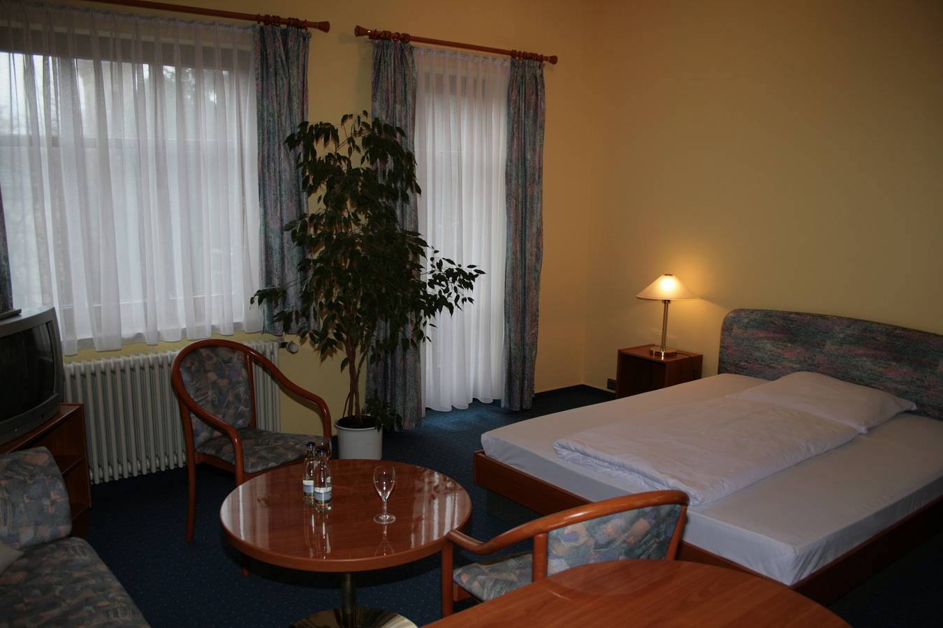 Entire holiday apartment, Hotel Liszt - Juniorsuite in Weimar, Weimar region