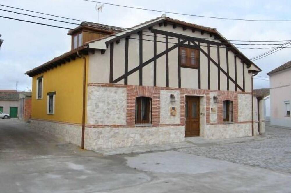 Cottage (location complète) Senda del Alba, jusqu'à 11 personnes in Fresneda de Cuéllar, Province de Ségovie