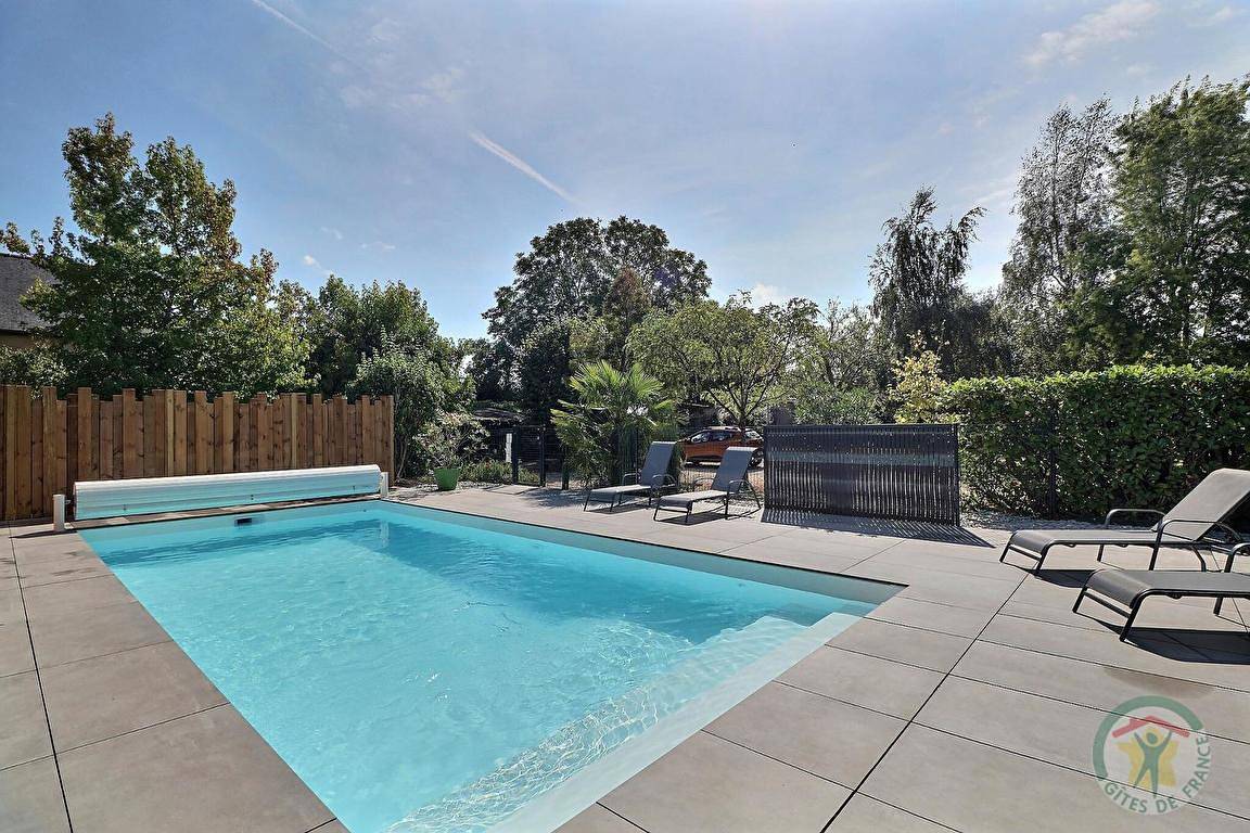 Le Bas Chenézé, chambre familiale - Chambre familiale in Betton, Région de Rennes