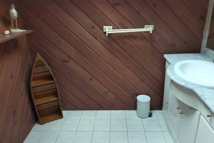 Location de vacances pour 4 personnes, avec jardin, animaux acceptés à Antezant-la-Chapelle - 4