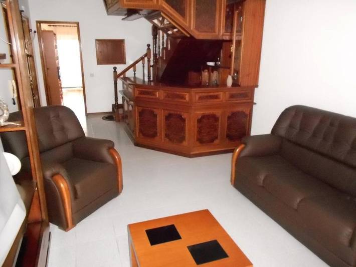Gîte pour 5 personnes, avec vue et balcon dans Árvore