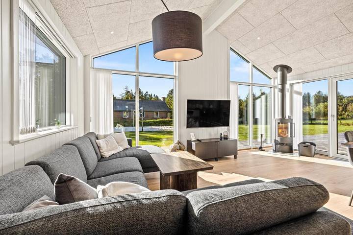 Ferienhaus für 8 Personen, mit Balkon/Terrasse und Whirlpool sowie Sauna in Filsø See - 2
