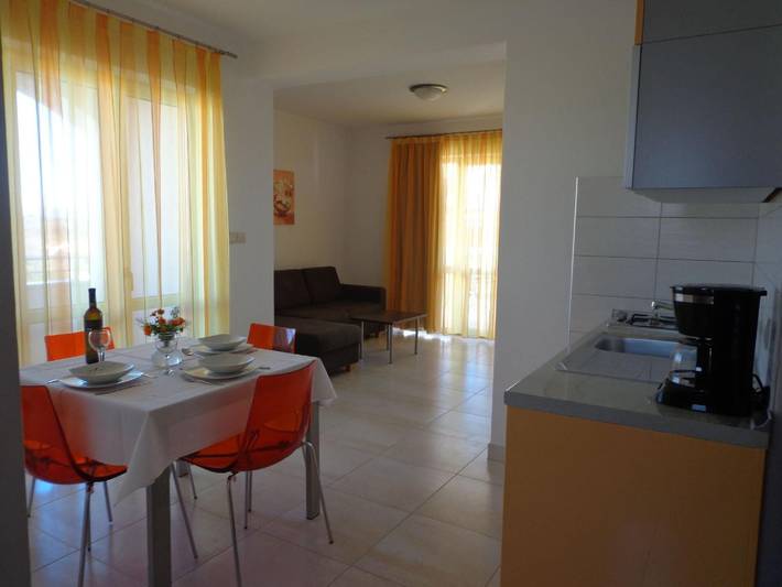 Ferienwohnung für 2 Personen, mit Balkon und Terrasse sowie Garten und Pool in Pula-Medulin - 3