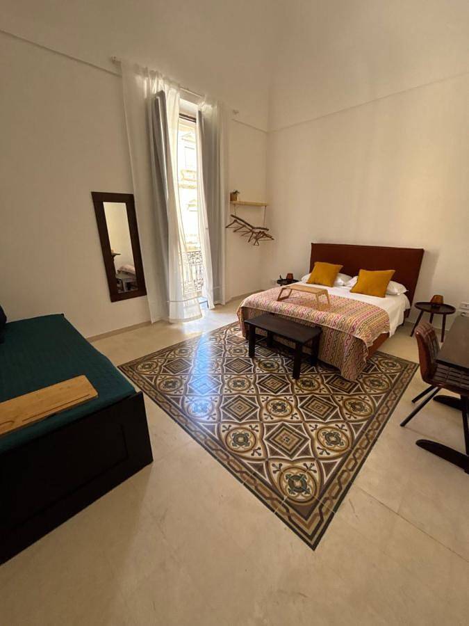 Double Room with Private External Bathroom in Brindisi, Salento