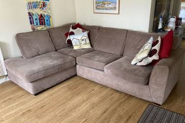 Holiday Rental for 6 People in St. Leonards and St. Ives, Dorset, Photo 2