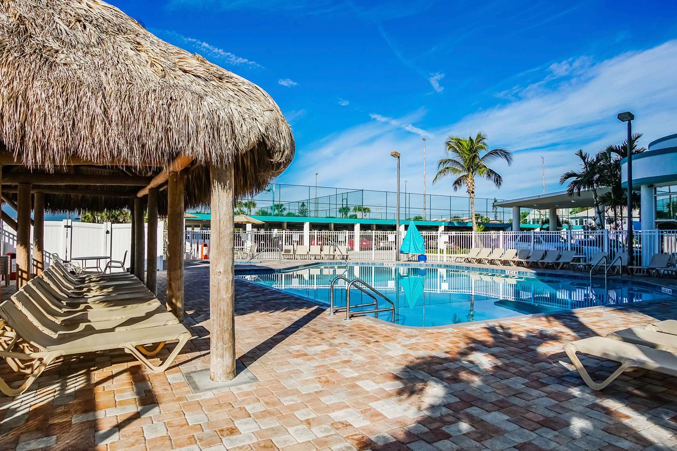 Ganze Wohnung, Ferienwohnung für 6 Personen mit Balkon in Space Coast