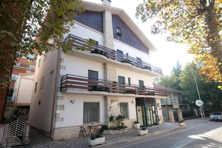 Bed and breakfast per 2 persone, con balcone e piscina, con animali domestici - 1