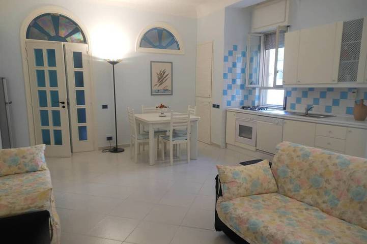 Gîte pour 5 personnes, avec Balcon à Minori