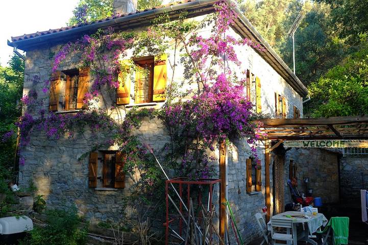 Ferienhaus für 4 Personen, mit Terrasse und Garten am Pilion
