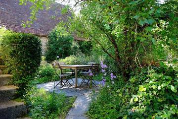 Location de vacances pour 4 personnes, avec piscine et jardin, animaux acceptés à District de Lu'nan