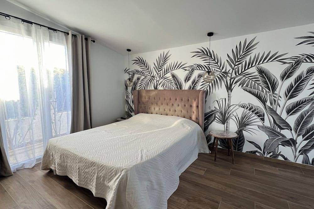 Maison Récente Avec Piscine Privée à 300m de la mer in Lucciana (Corsica), Bastia e dintorni