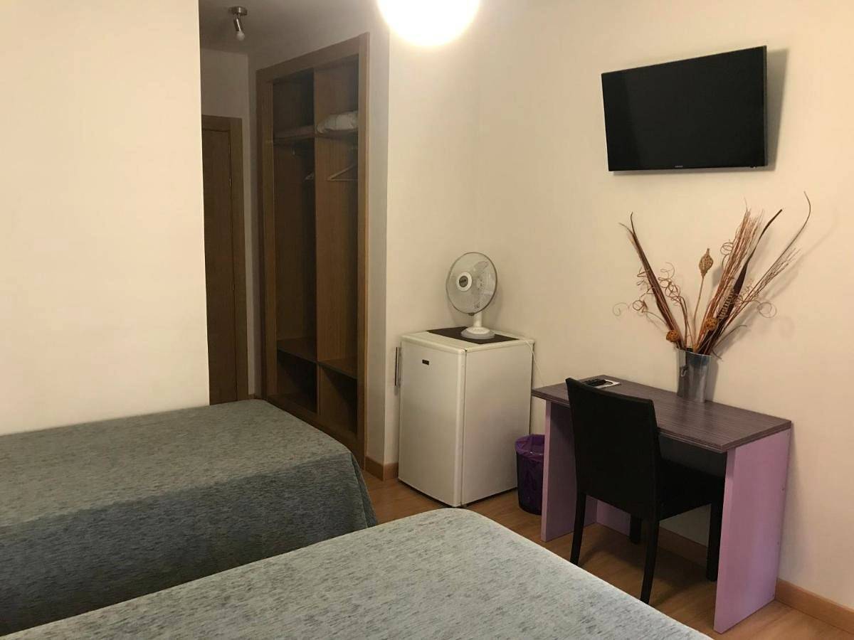 Appartement entier, Pension Berceo in Logroño, La Rioja Province
