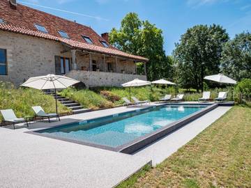 Chambre d’hôte pour 2 personnes, avec piscine ainsi que jardin et vue à Lissac-et-Mouret