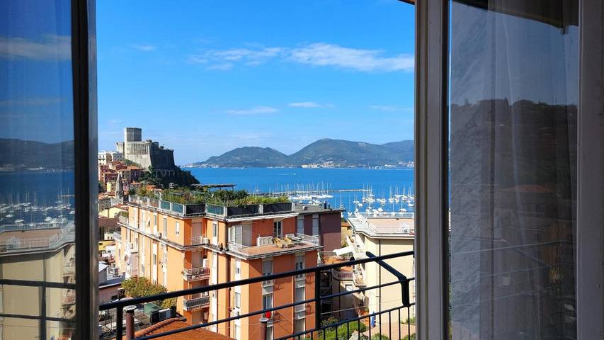 Ferienwohnung für 5 Personen, mit Balkon, mit Haustier in Lerici