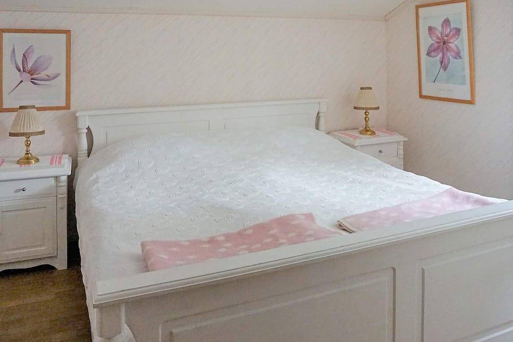 6 Personen Ferienhaus in Trollhättan in Trollhättan, Västergötland