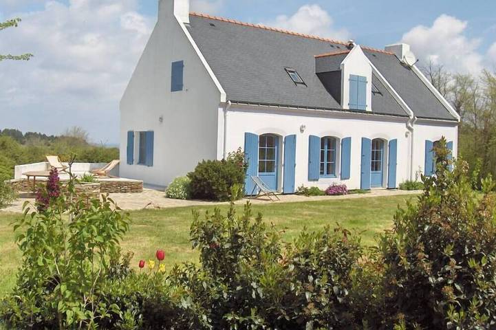 Holiday home for 10 people, with garden and terrace, with pets - 1