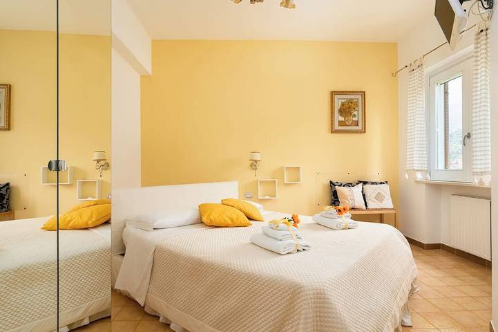 🌺Villa dei Fiori – Elegance, Nature & Serenity on the Sorrento Coast in Vico Equense, Sorrento Coast