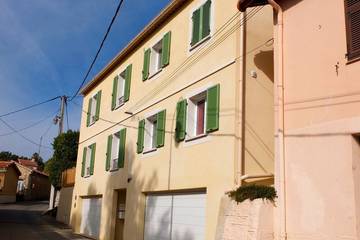 Gîte pour 6 personnes, avec terrasse à Berre-les-Alpes