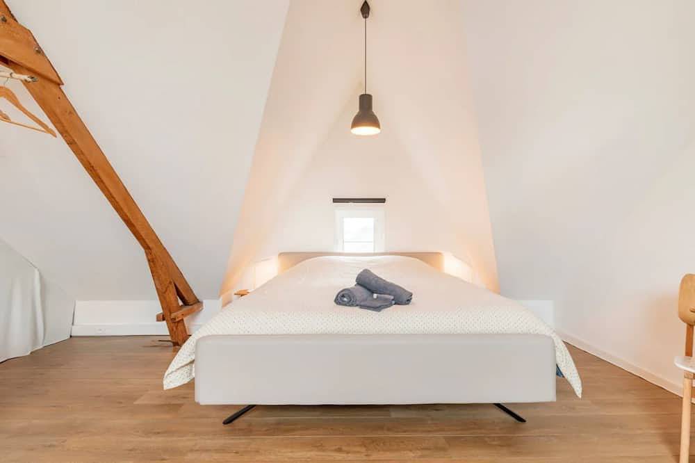 Bnb The Attic - Spacious luxury retreat - ideal for families and groups in Maldegem, Ostflandern