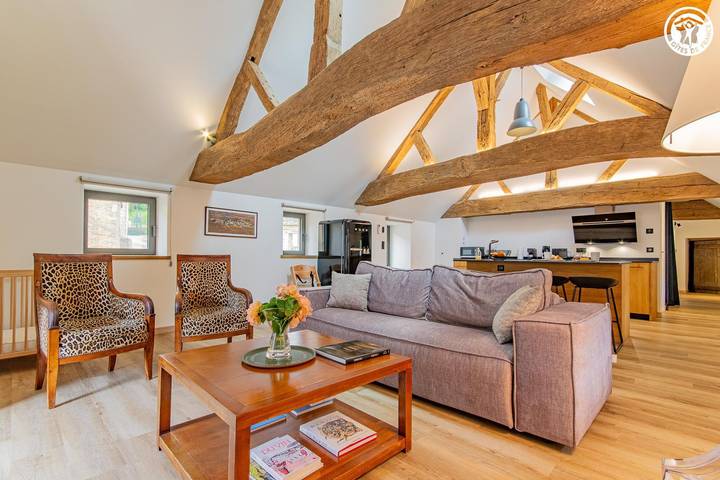 Gîte pour 2 personnes, avec Terrasse et Piscine