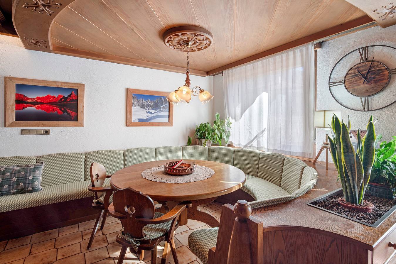 Ganze Wohnung, Apartment 'Il Feudo' mit Bergblick, Balkon und Wlan in Predazzo, Dolomiti Superski