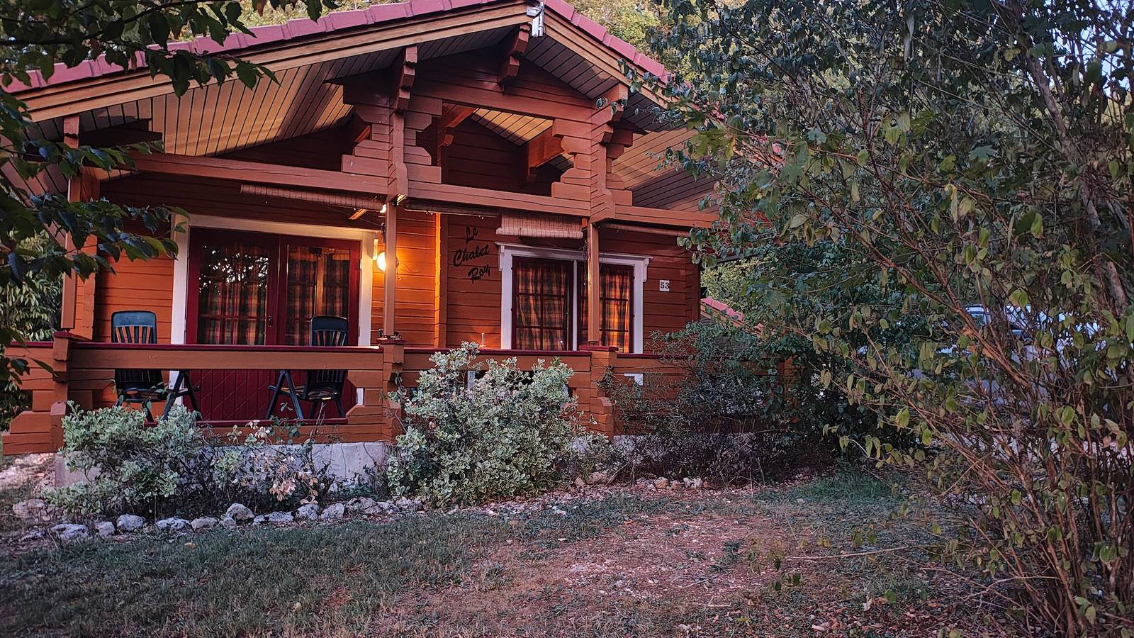 Chalet Le Roy in Mauroux – Relaxation, Nature & Family Fun! in Mauroux, Quercy