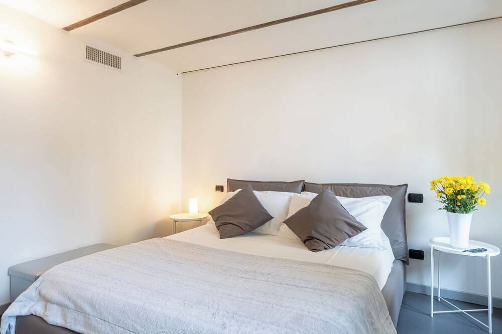 Apartamento entero, Tommy's place - Como City Center in Como, Lago de Como