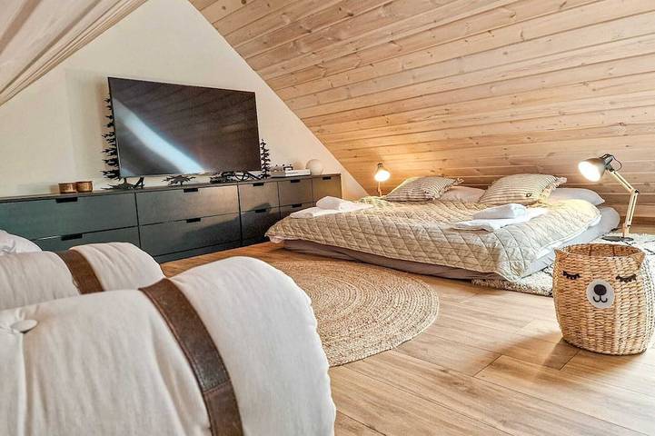Luxury Chalet with Hot Tube & Sauna in Liptovský Mikuláš, Jasná Nízke Tatry