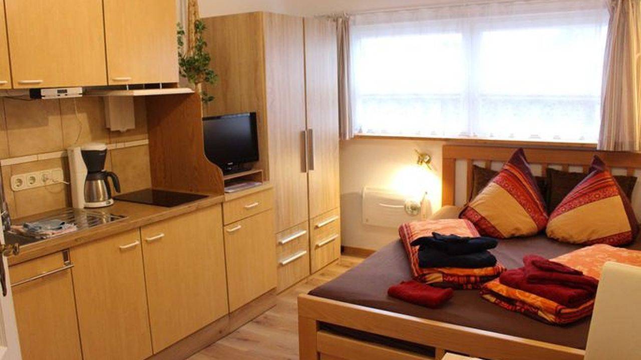Ganze Ferienwohnung, Ferienwohnung für 2 Personen in Hiddensee in Neuendorf Insel Hiddensee, Hiddensee