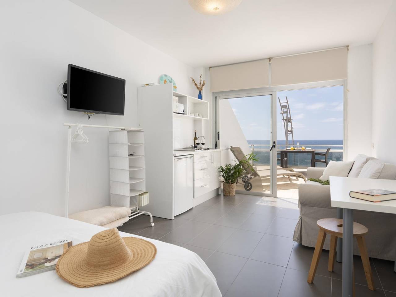 Apartamento vacacional entero, Vivelorural estudio Las Canteras vista mar- 308 in Puerto (Las Palmas), Las Palmas de Gran Canaria