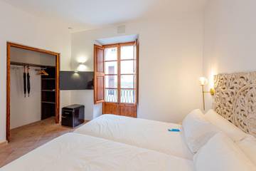 Hotel in Sineu, Majorca Center für 2 