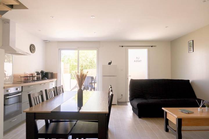 Gîte pour 6 personnes, avec jardin, animaux acceptés dans Essarts-en-Bocage - 2