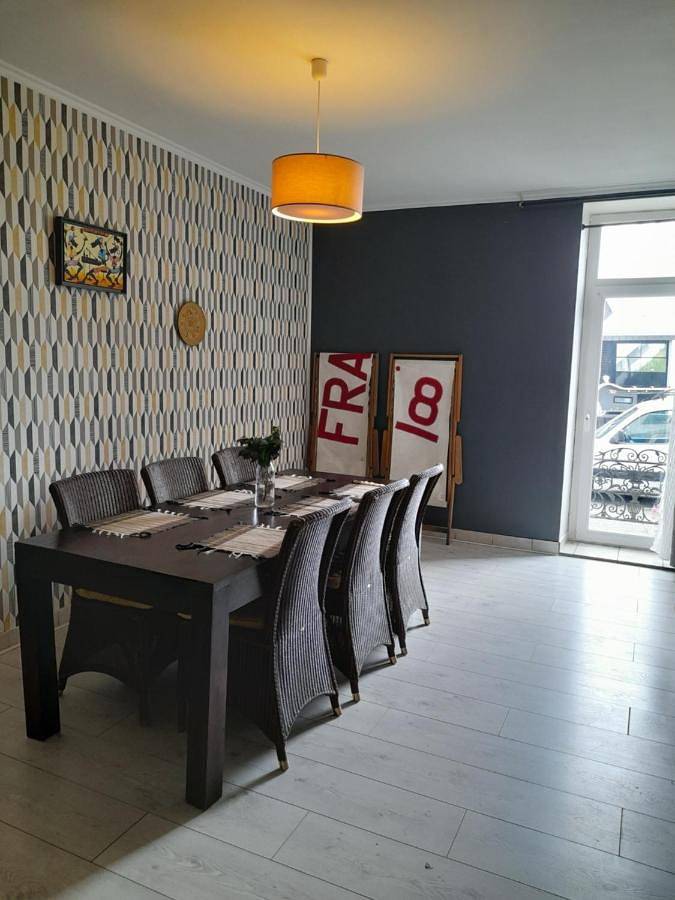 Maison de vacances pour 9 personnes, avec terrasse et jardin, animaux acceptés