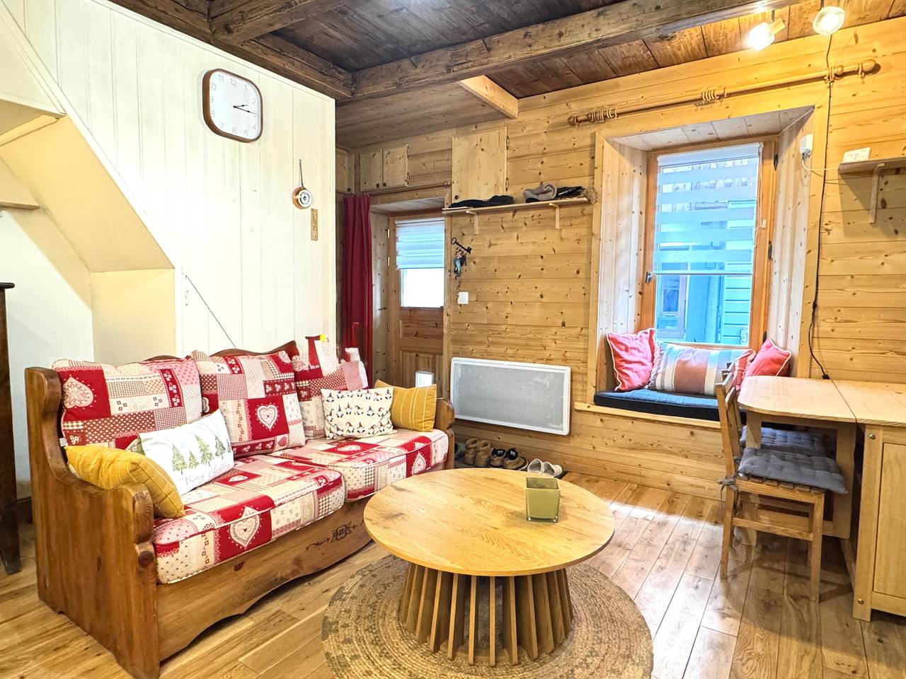 Maison de vacances « Le Nid Savoyard » avec vue montagne, balcon et Wi-Fi in La Perrière, Massif de la Vanoise