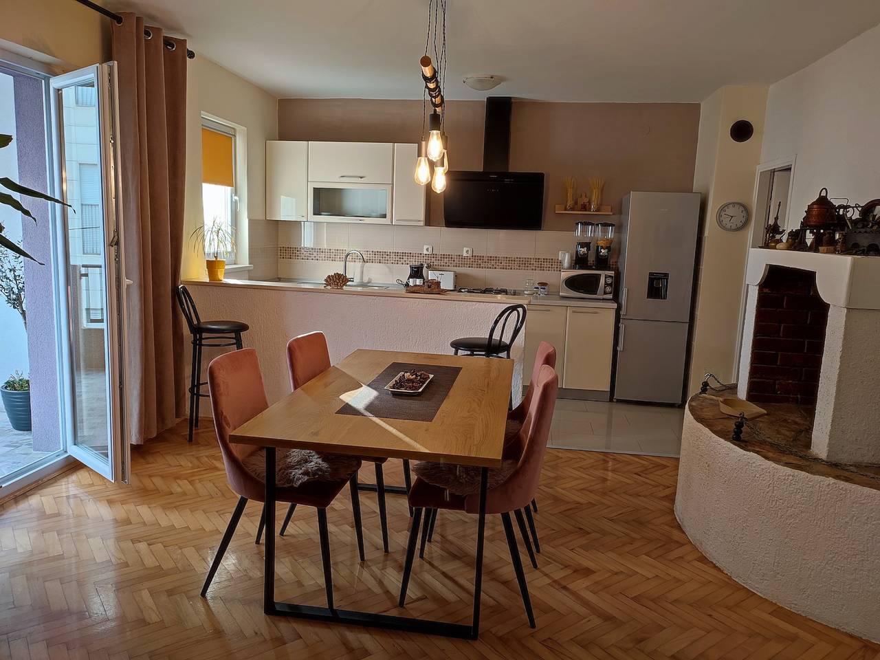 Ganze Wohnung, 2-Zimmer-Ferienwohnung mit Terrasse und Meerblick Zadar - Diklo, Zadar A-16369-b in Zadar Stadt, Zadar (Kommun)