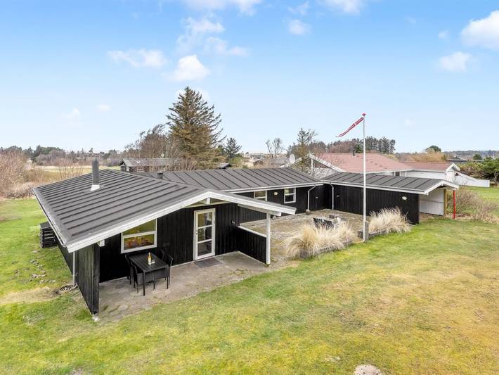 Ferienhaus für 6 Personen, mit Terrasse in Kjul Strand