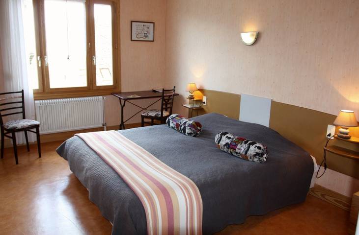 Chambre d’hôte pour 3 personnes, avec jardin, animaux acceptés