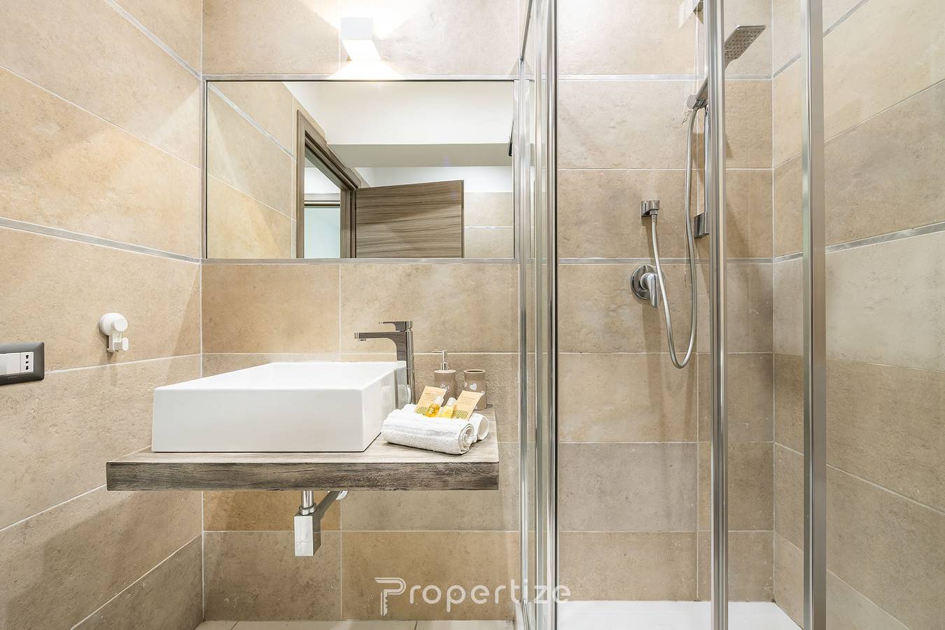 Ganze Wohnung, Urban 7 by Propertize in Cagliari, Campidano