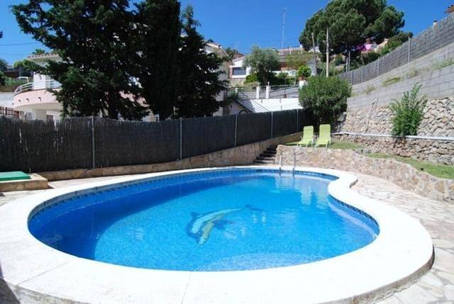 Casa rural para 12 personas, con Piscina y Vistas en Santa Susana