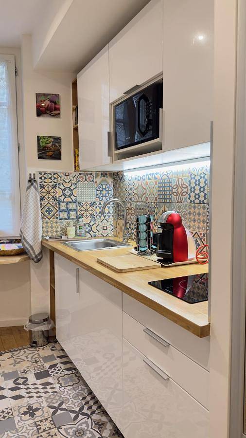 One-Bedroom Apartment in Valence, Région de Valence