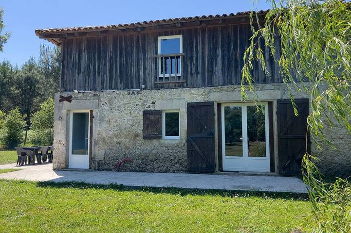 Gîte pour 6 personnes, avec Jardin