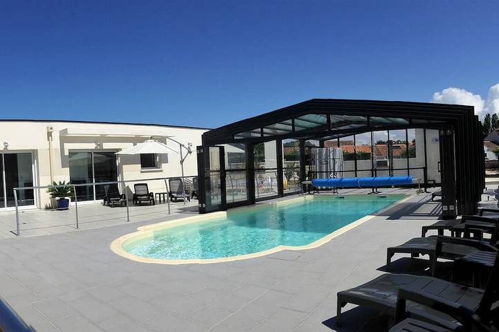 200m from the ocean, villa \"Louvois\" in a residence with swimming pool ..: Les Thalassiles in Fouras, Rochefort und Umgebung
