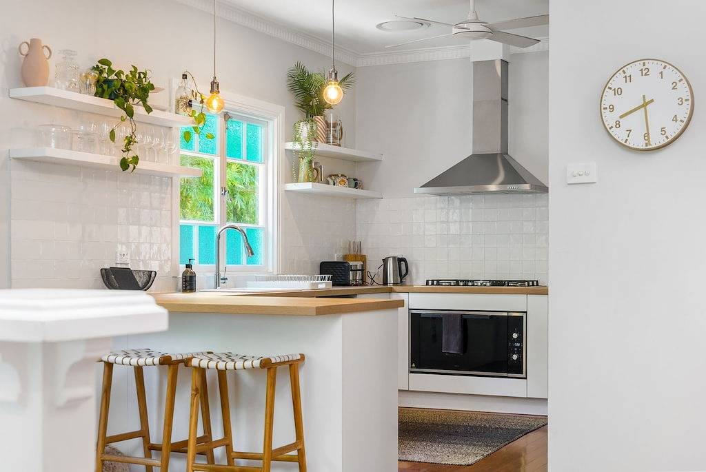 Luxury Villas Costa Rica in Byron (Pool & Spa) in Byron Bay, New South Wales