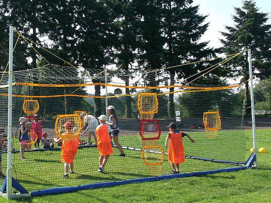 Camping Le Célé - Caravane 2 personnes - Luc in Saint-Sulpice (Lot), Parc Naturel Régional des Causses du Quercy