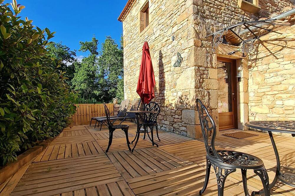 Chambre d'hôte Opale – Raffinement, sérénité et bien-être garanti in Puy-l'Évêque, Quercy